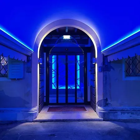 Confidence Ligabue 4*