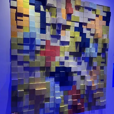 Confidence Ligabue מלון 4*