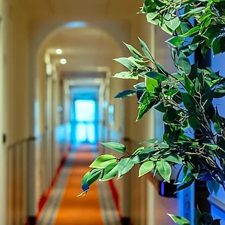 Hotel Confidence Ligabue 4*