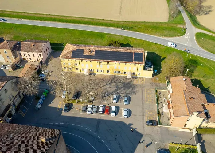 Confidence Ligabue 4* Guastalla