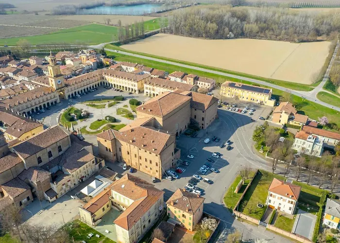 Confidence Ligabue Hotell 4*